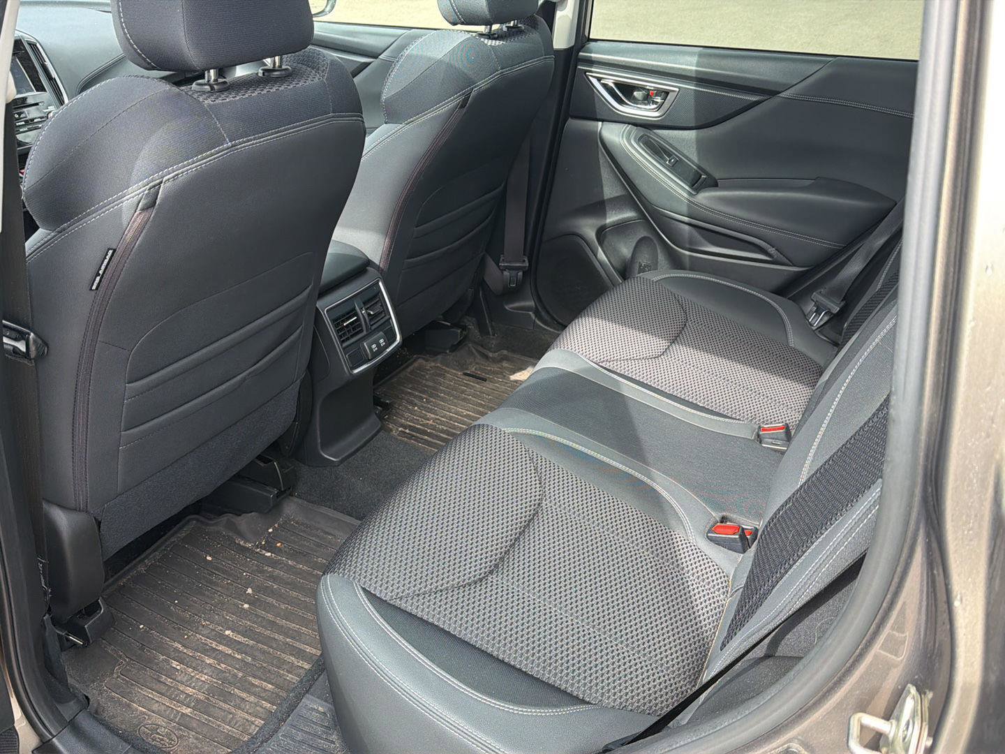 Used 2020 Subaru Forester Premium image 9