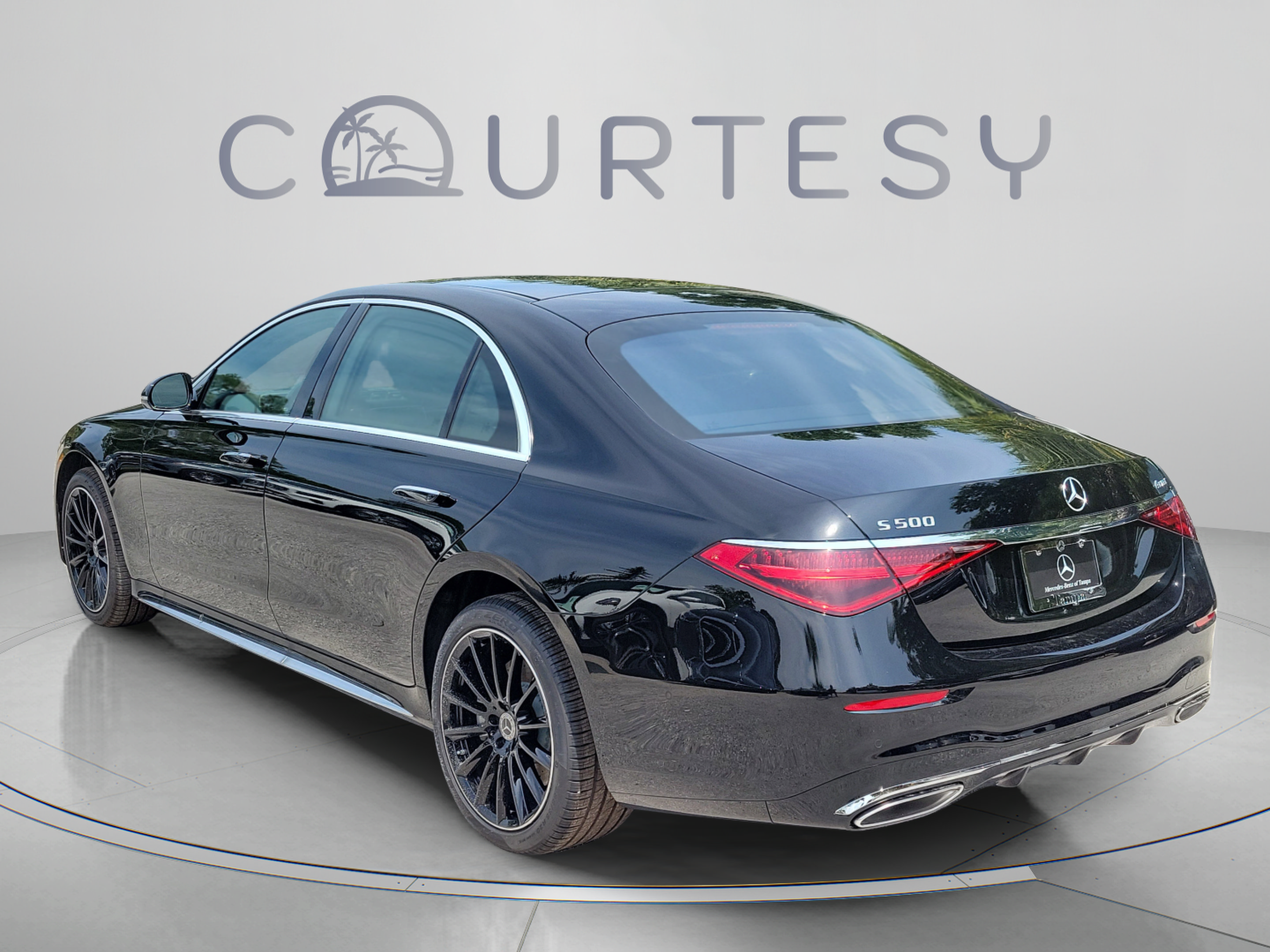 New 2026 Mercedes-Benz S 500 4MATIC image 2
