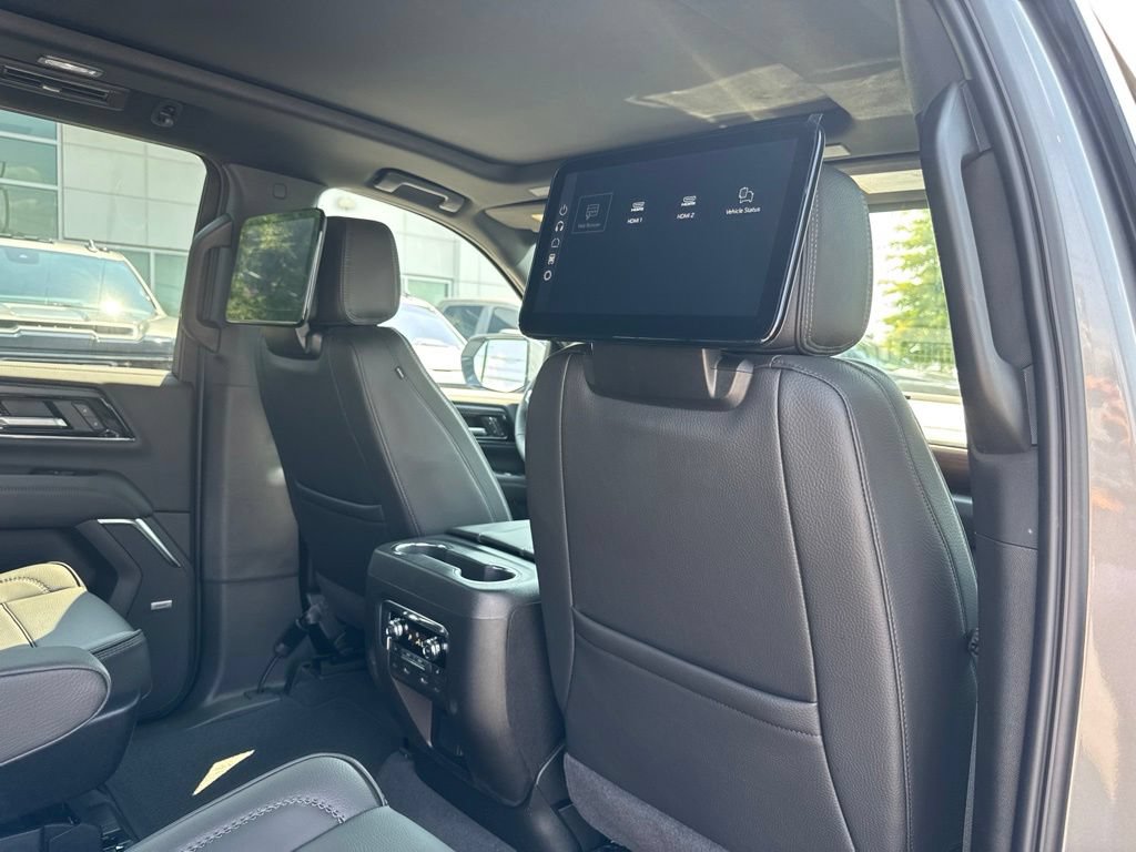 New 2026 GMC Yukon XL Denali w/ Advanced Technology Package AWD/4WD image 30