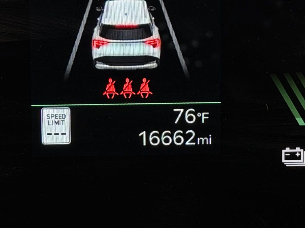 Used 2026 Kia Sportage S image 16