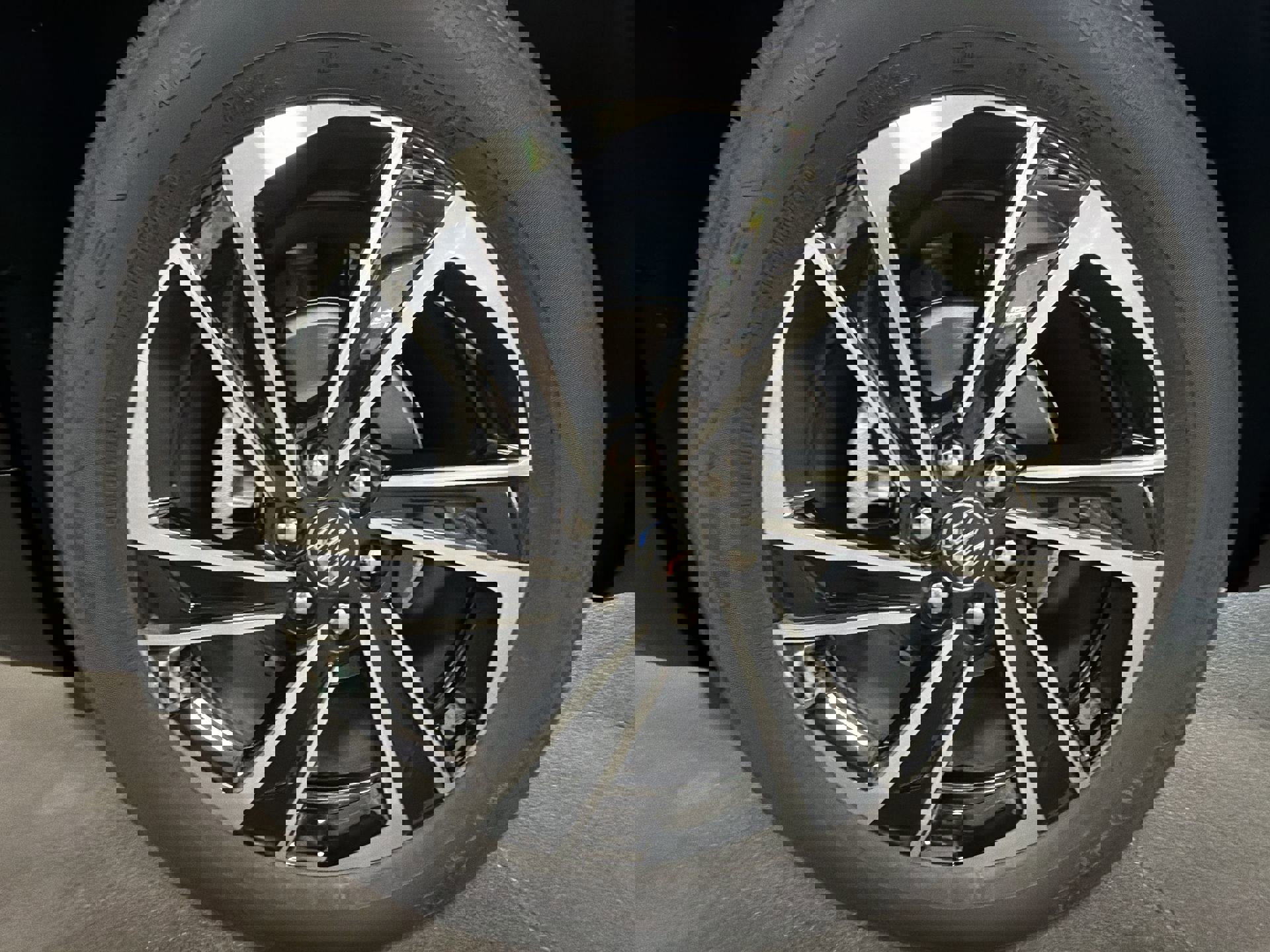 New 2026 Buick Enclave Sport Touring w/ Power Package image 33