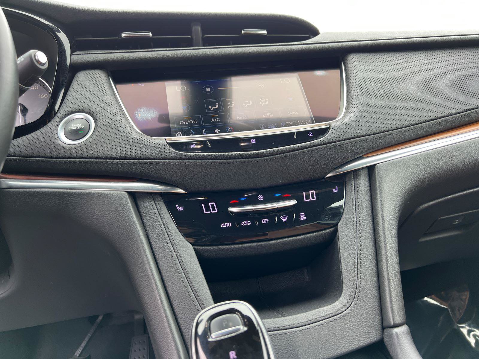 Used 2020 Cadillac XT5 Premium Luxury FWD image 29