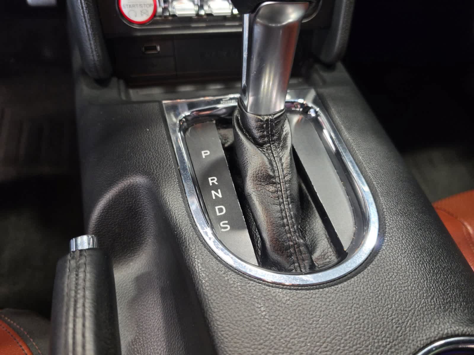 Used 2015 Ford Mustang Premium RWD image 24