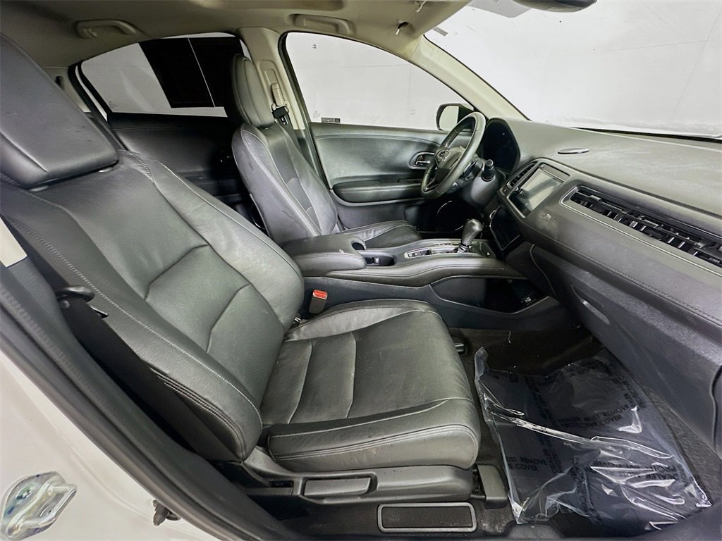 Used 2022 Honda HR-V EX-L image 11