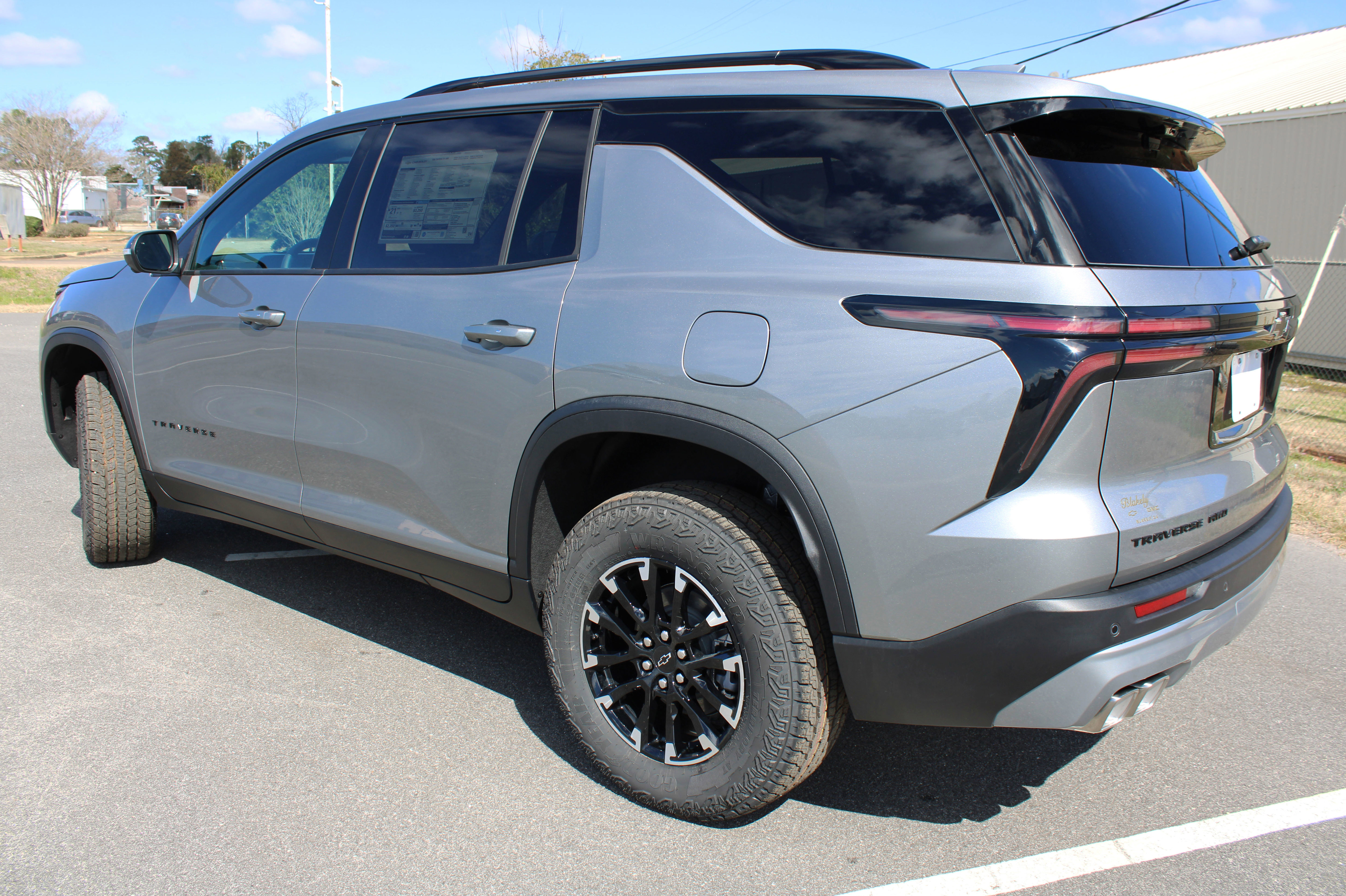 New 2026 Chevrolet Traverse Z71 image 15