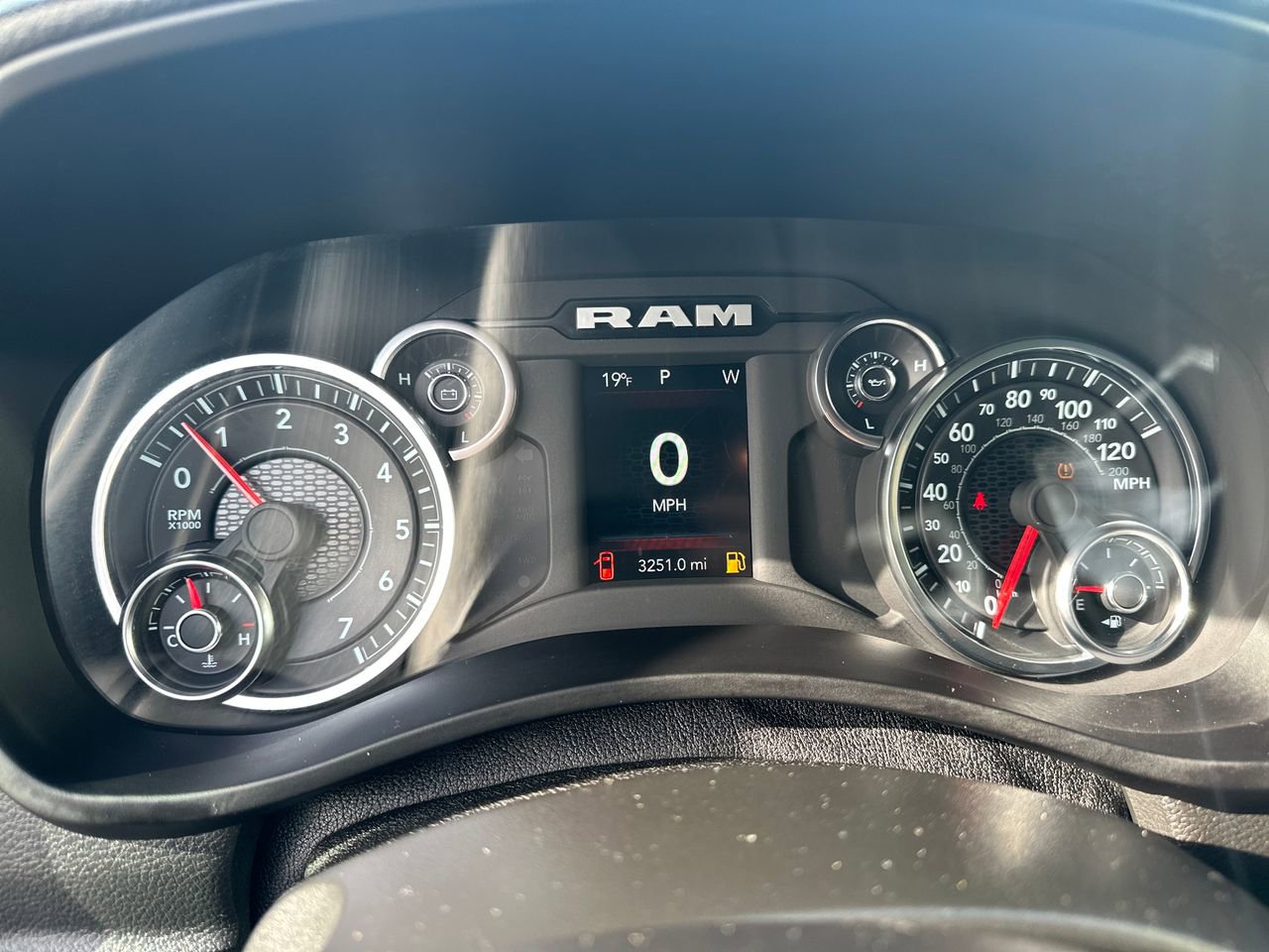 New 2024 RAM 2500 Tradesman w/ Chrome Appearance Group image 16