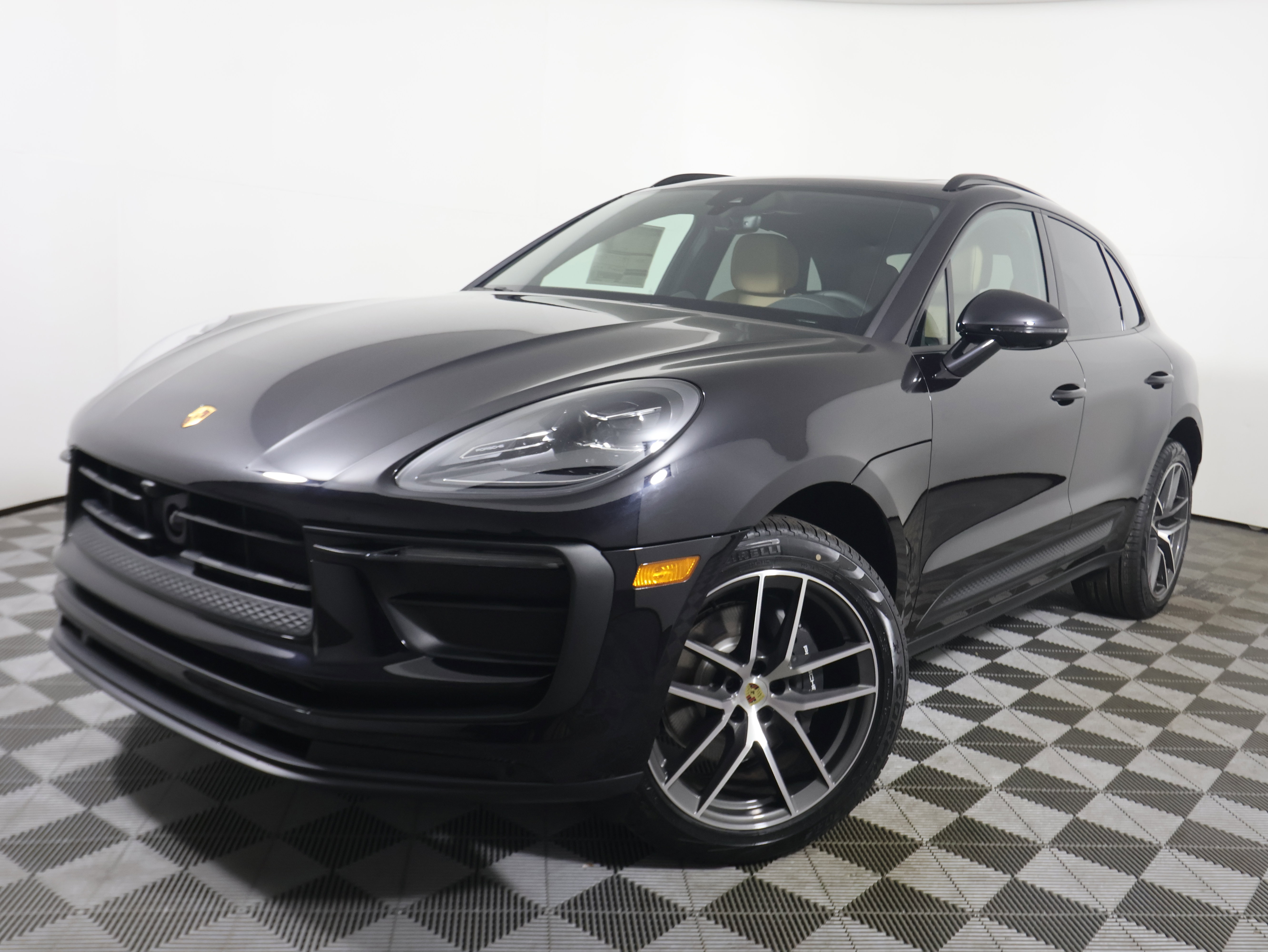 Certified 2024 Porsche Macan