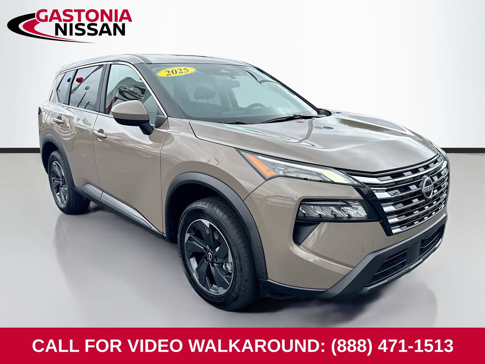 Used 2025 Nissan Rogue SV