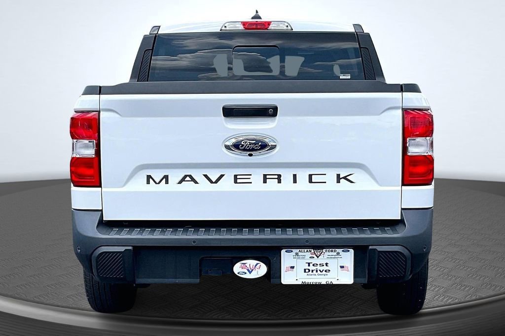Used 2022 Ford Maverick Lariat w/ Lariat Luxury Package FWD image 6