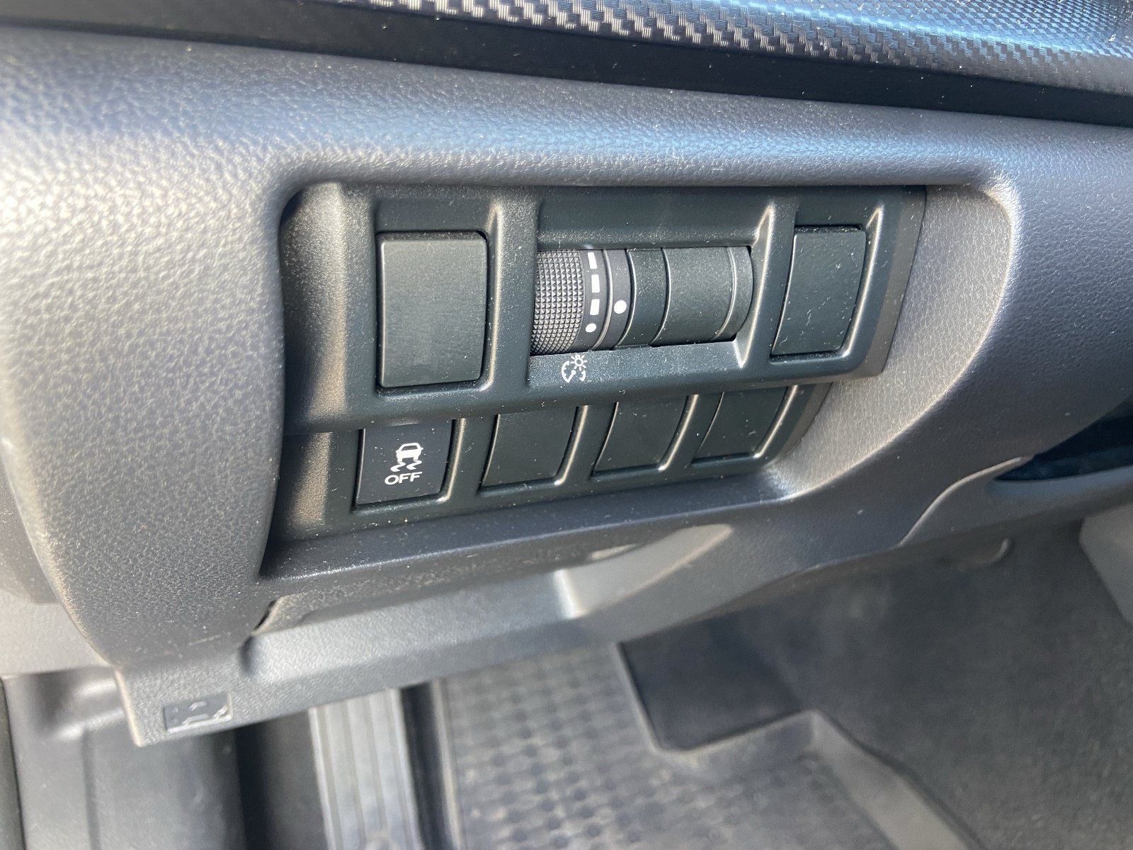 Used 2018 Subaru Crosstrek 2.0i Premium AWD/4WD image 30