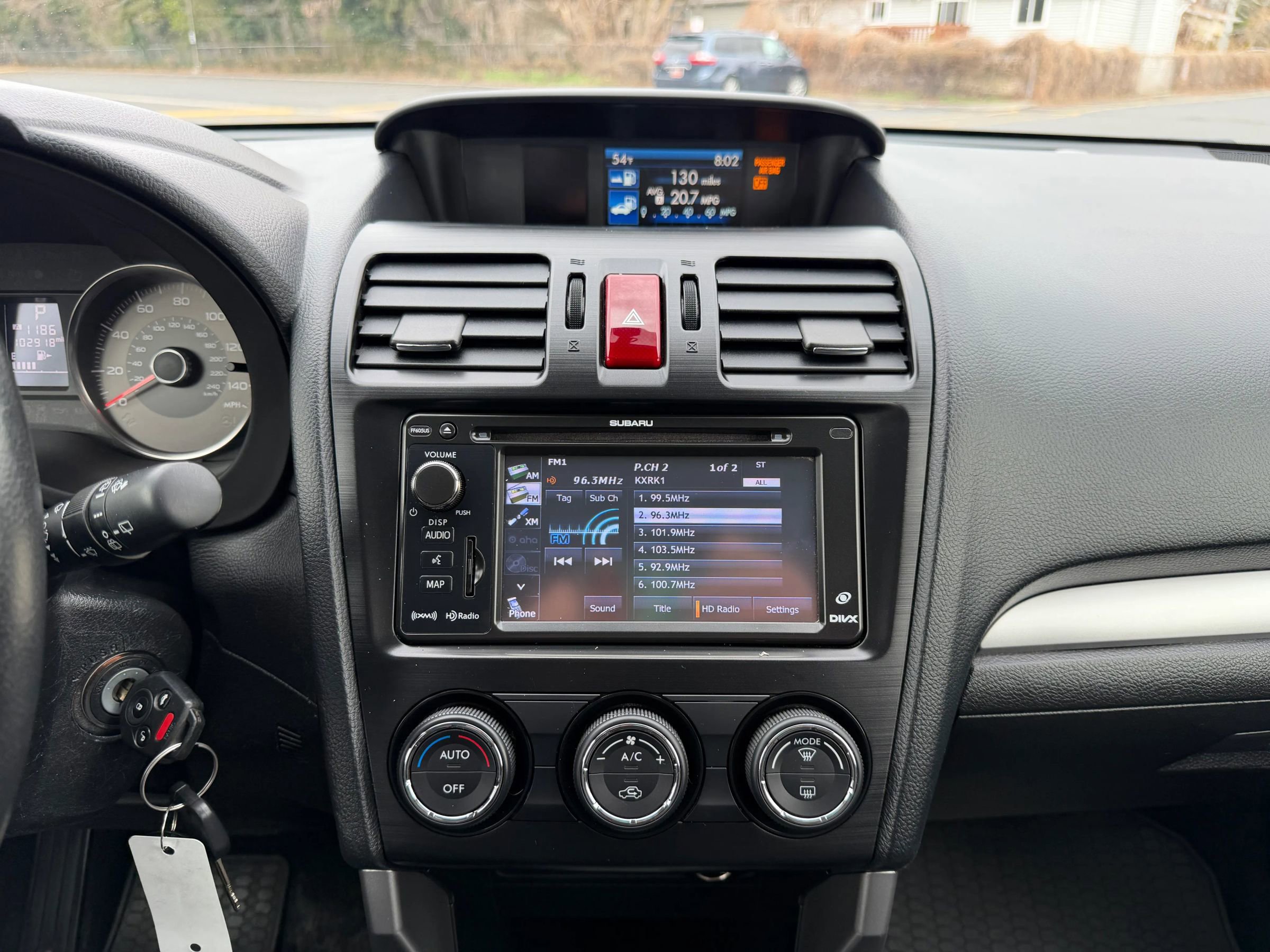 Used 2014 Subaru Forester 2.5i Limited image 29