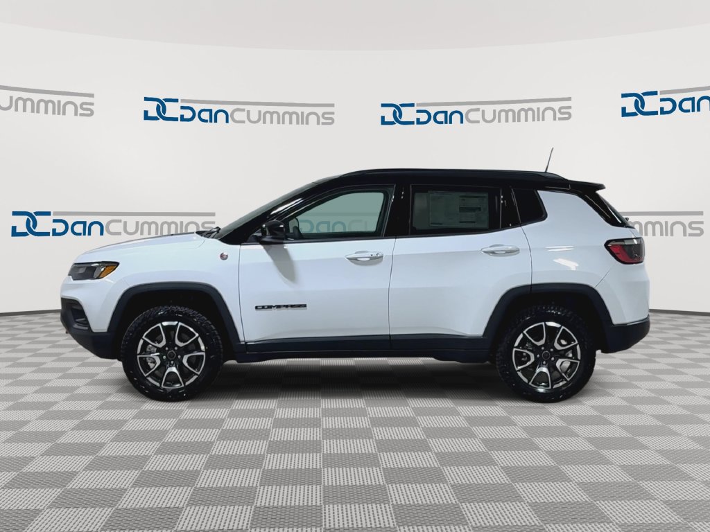 New 2026 Jeep Compass Trailhawk AWD/4WD image 5