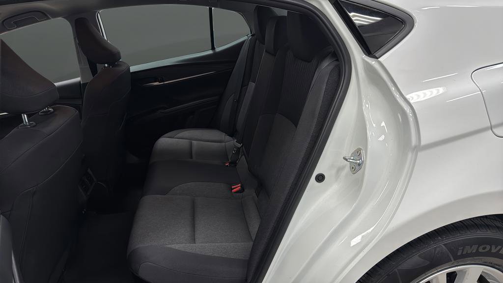 Used 2025 Toyota Camry LE image 23