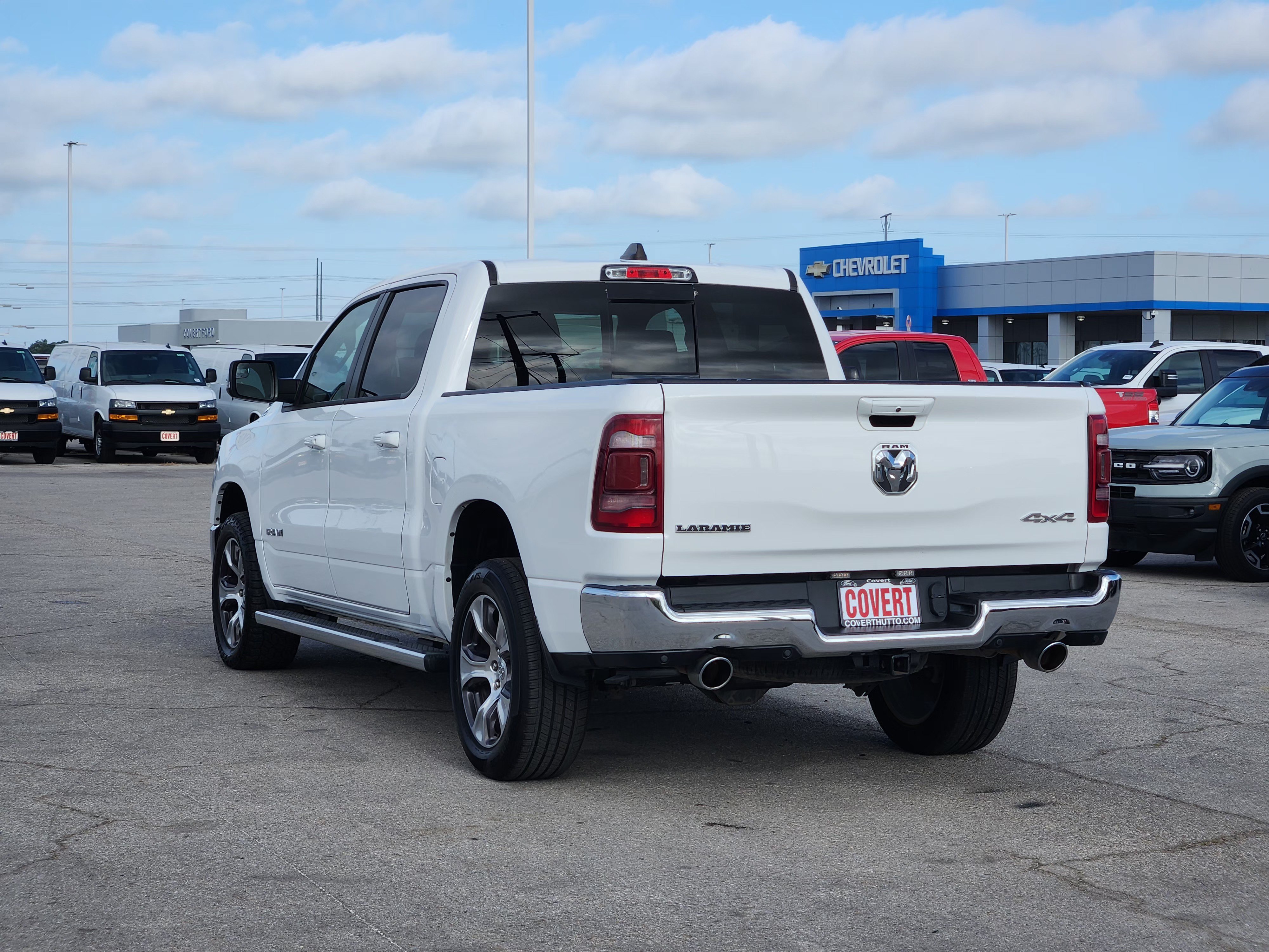 Used 2023 RAM 1500 Laramie AWD/4WD image 5