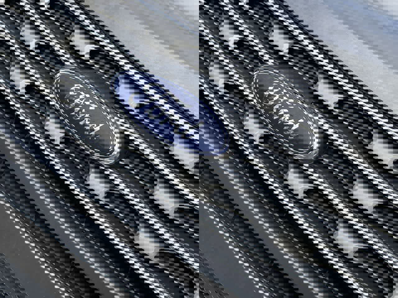 Used 2016 Ford Explorer XLT w/ Equipment Group 202A AWD/4WD image 37