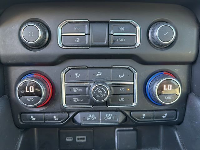 Used 2021 Chevrolet Tahoe LT w/ Rear Media and Nav Package image 14