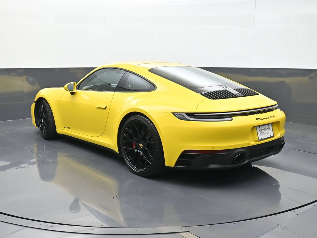 Certified 2024 Porsche 911 Carrera GTS RWD image 3