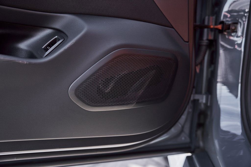 Used 2026 BMW M5 w/ Executive Package image 41