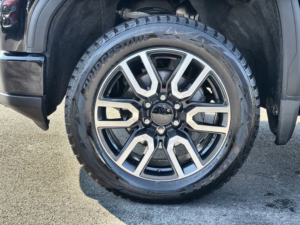 Used 2022 GMC Sierra 1500 AT4 w/ AT4 Premium Package image 8