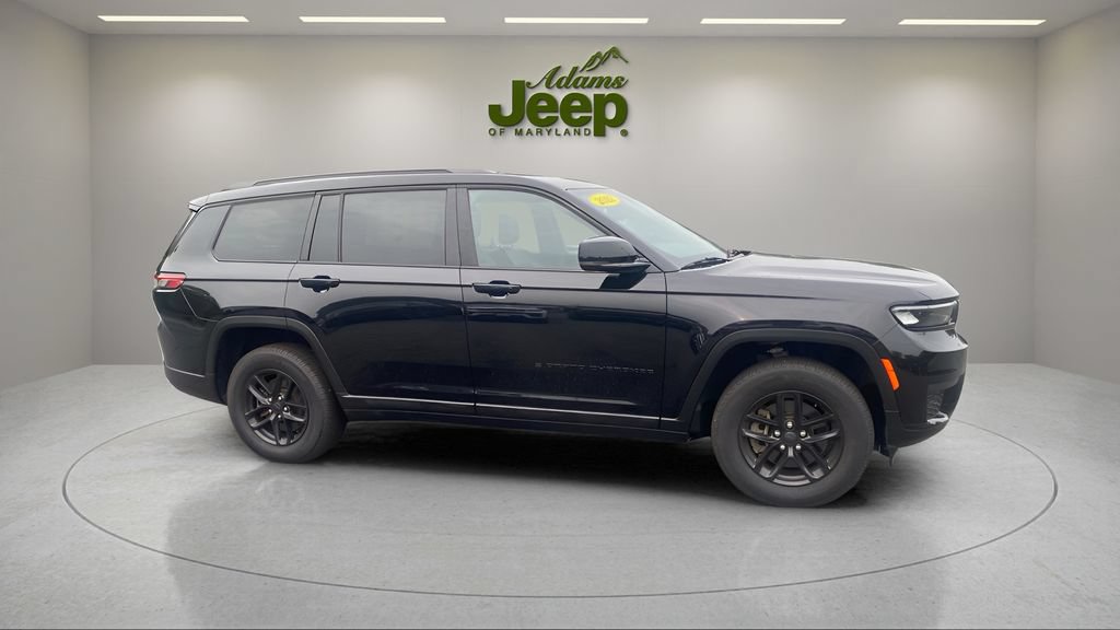 Used 2022 Jeep Grand Cherokee L Laredo AWD/4WD image 11