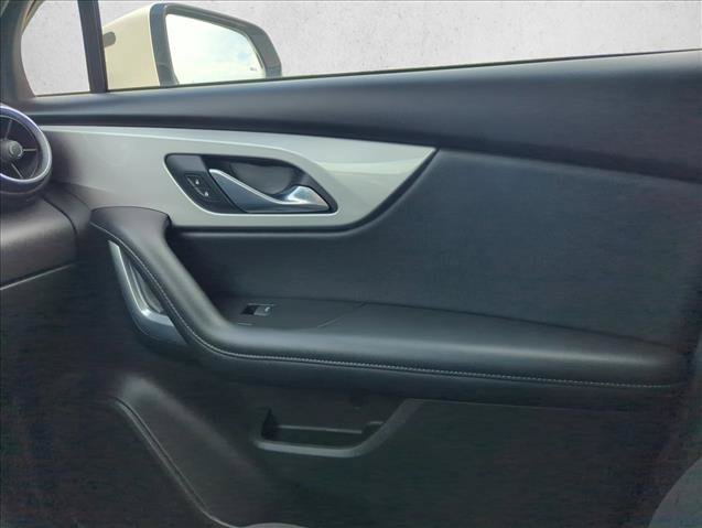 Used 2021 Chevrolet Blazer LT FWD image 24