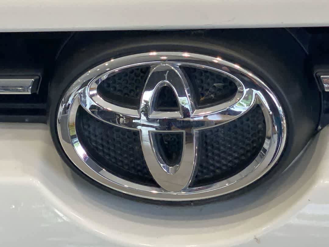 Certified 2021 Toyota 4Runner TRD Off-Road Premium w/ Moonroof Package AWD/4WD image 10
