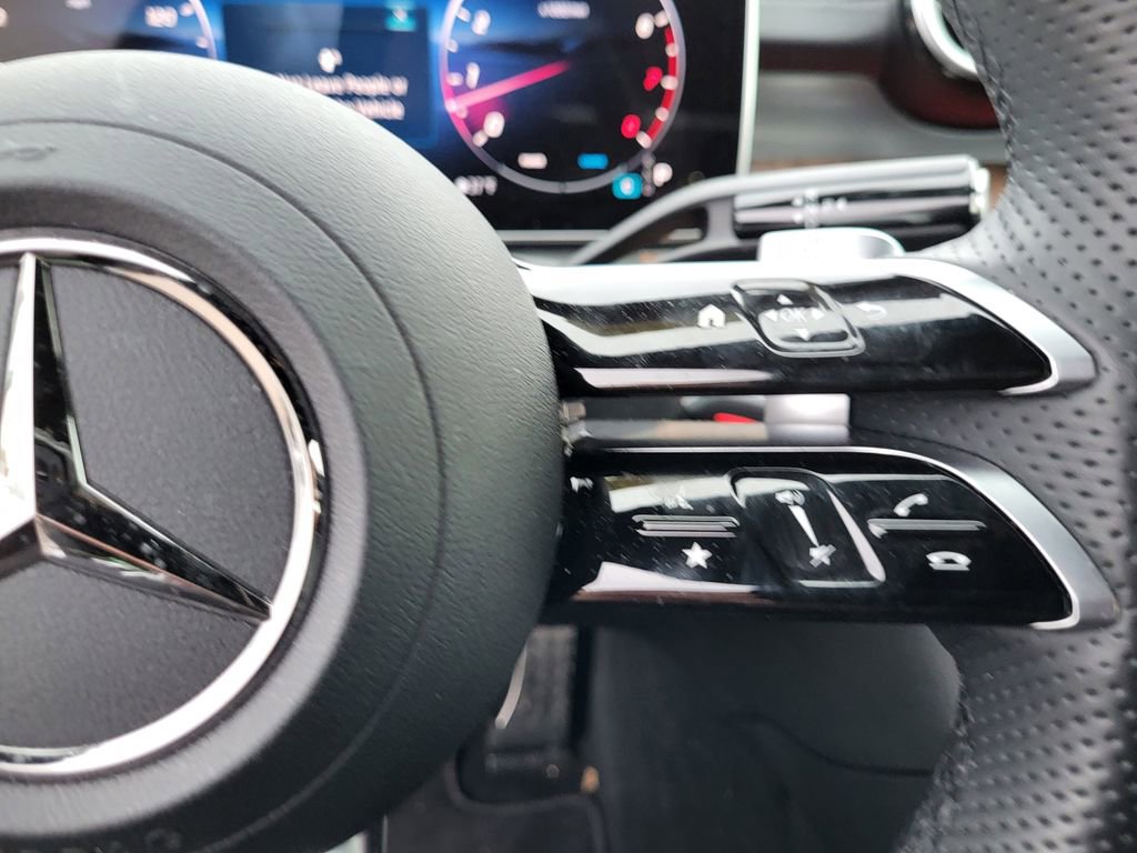 Certified 2025 Mercedes-Benz C 300 4MATIC Sedan image 28