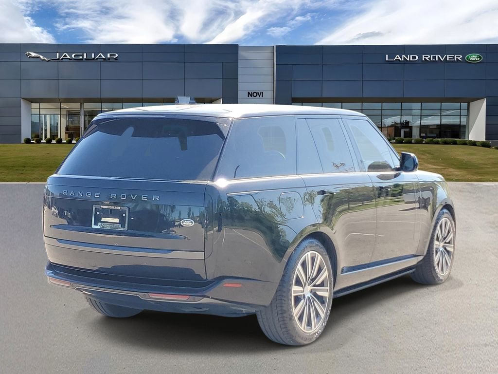 Certified 2023 Land Rover Range Rover SE AWD/4WD image 3