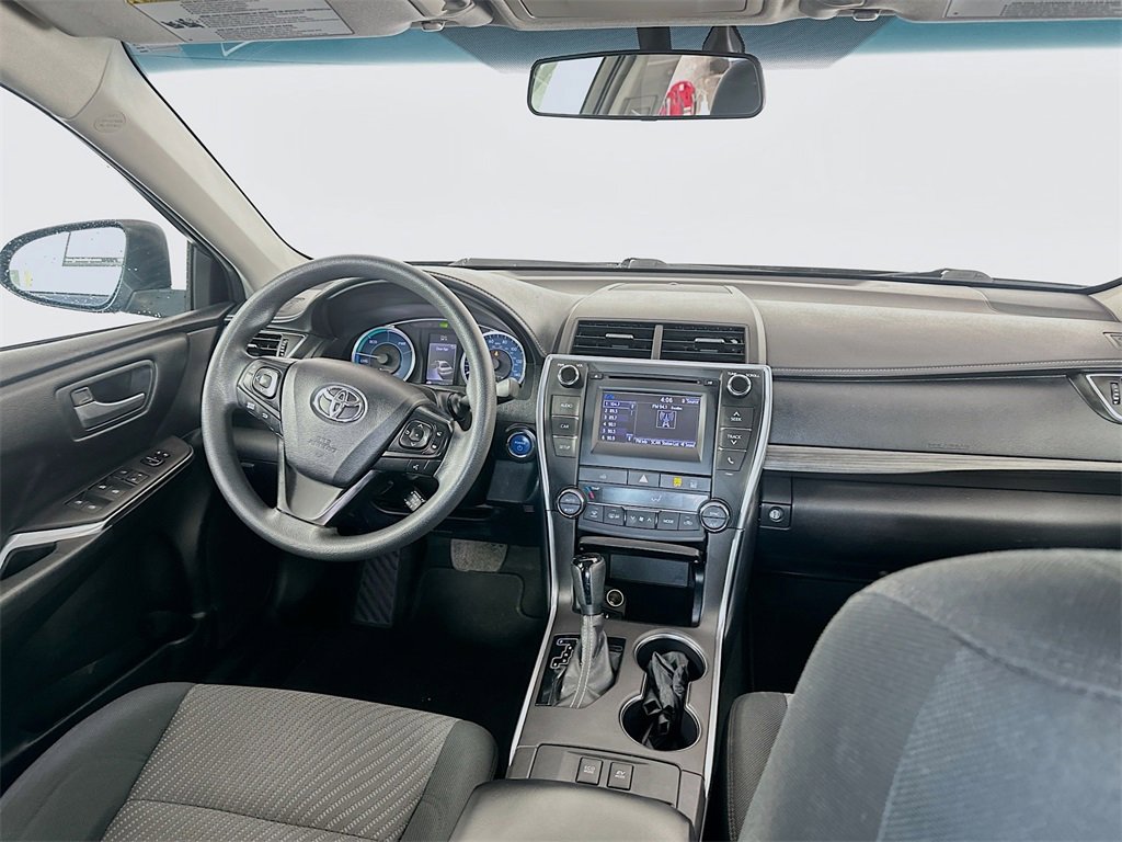 Used 2016 Toyota Camry LE image 21