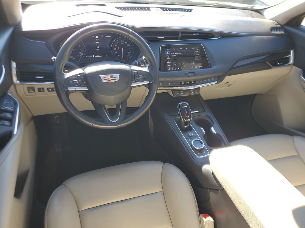 Used 2023 Cadillac XT4 Premium Luxury w/ Technology Package image 13