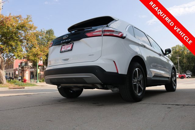 Used 2022 Ford Edge SEL w/ Convenience Package image 13