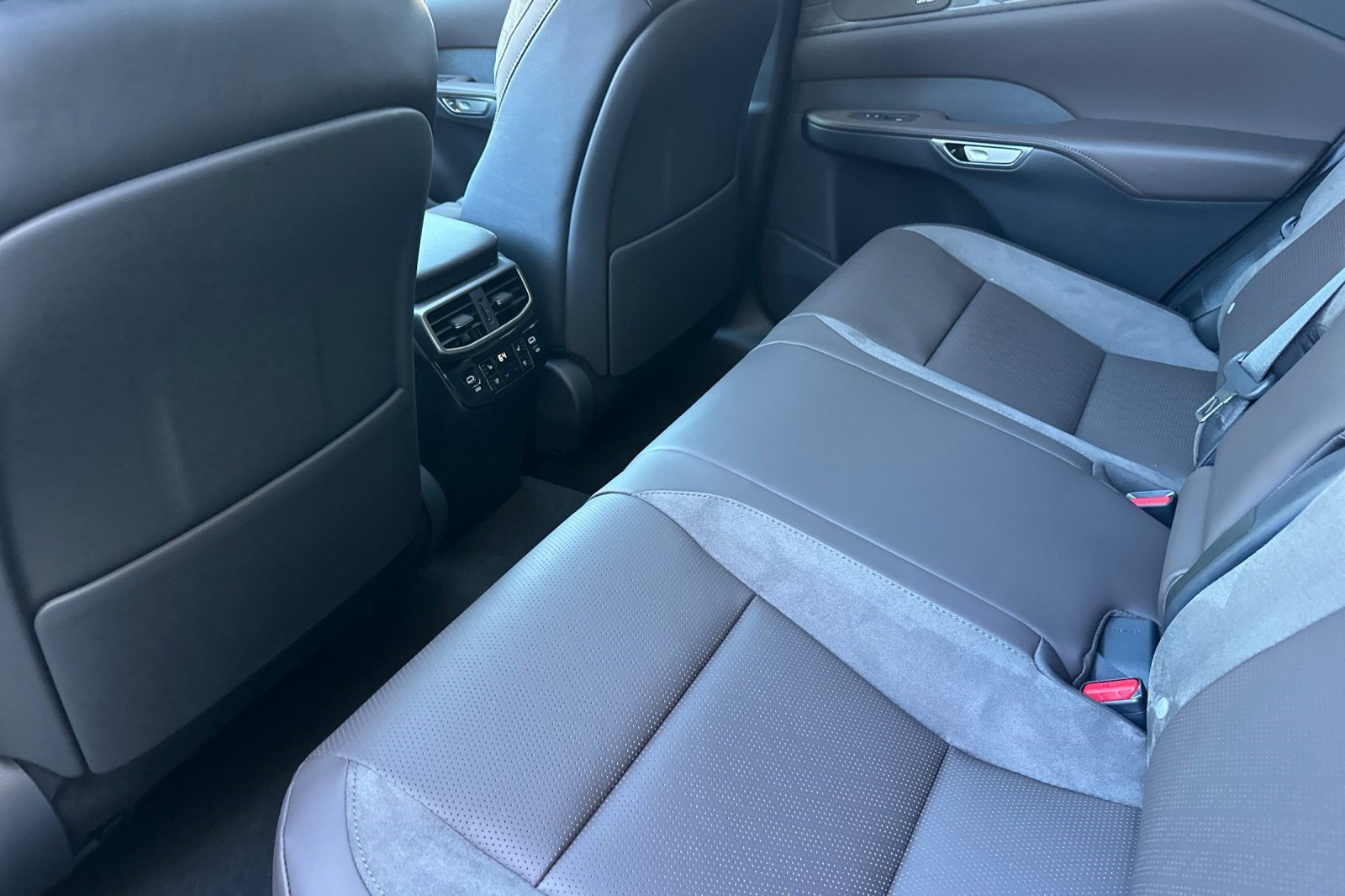 New 2026 Lexus RX 350 AWD/4WD image 24