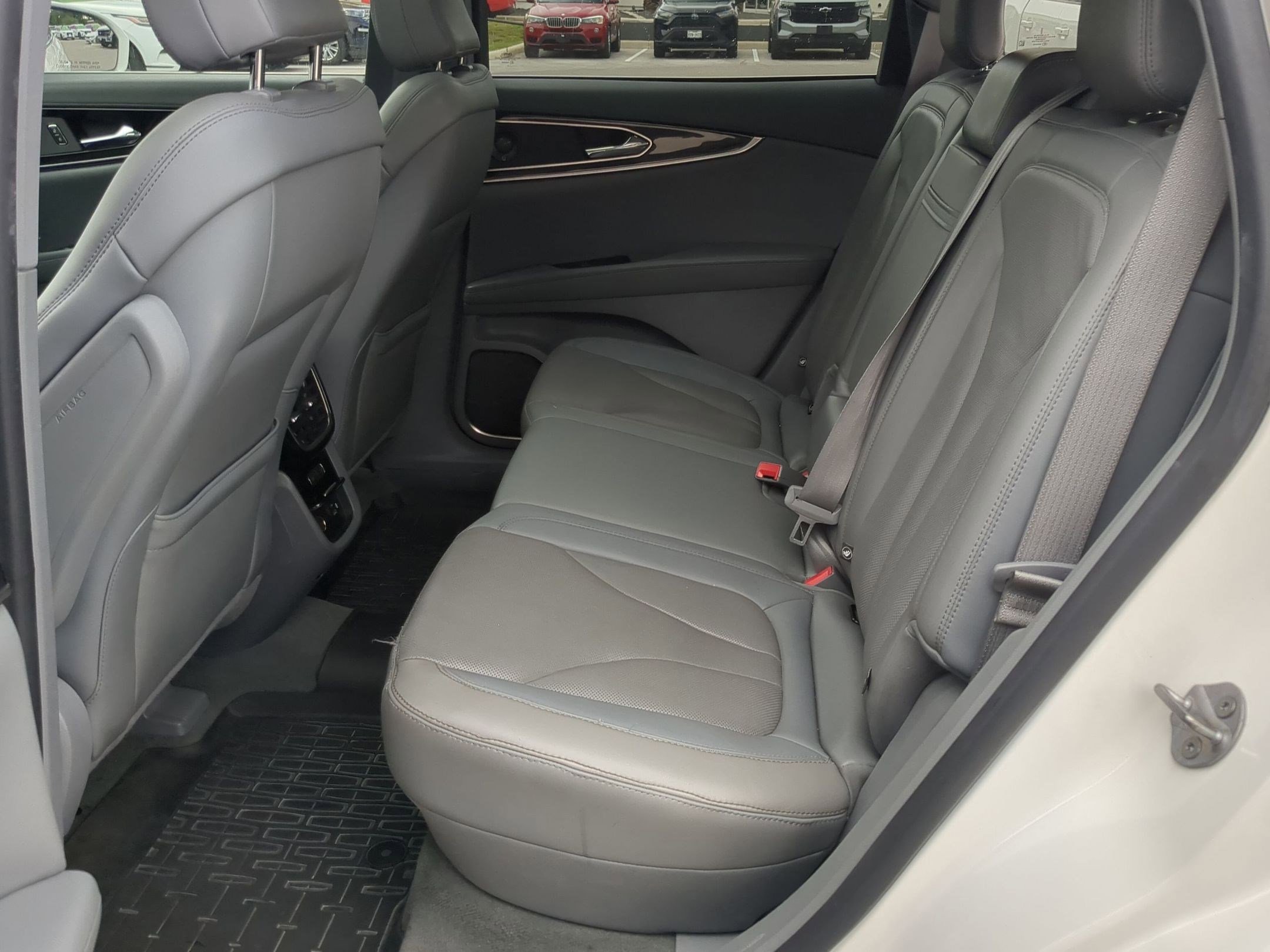 Used 2021 Lincoln Nautilus Reserve FWD image 22