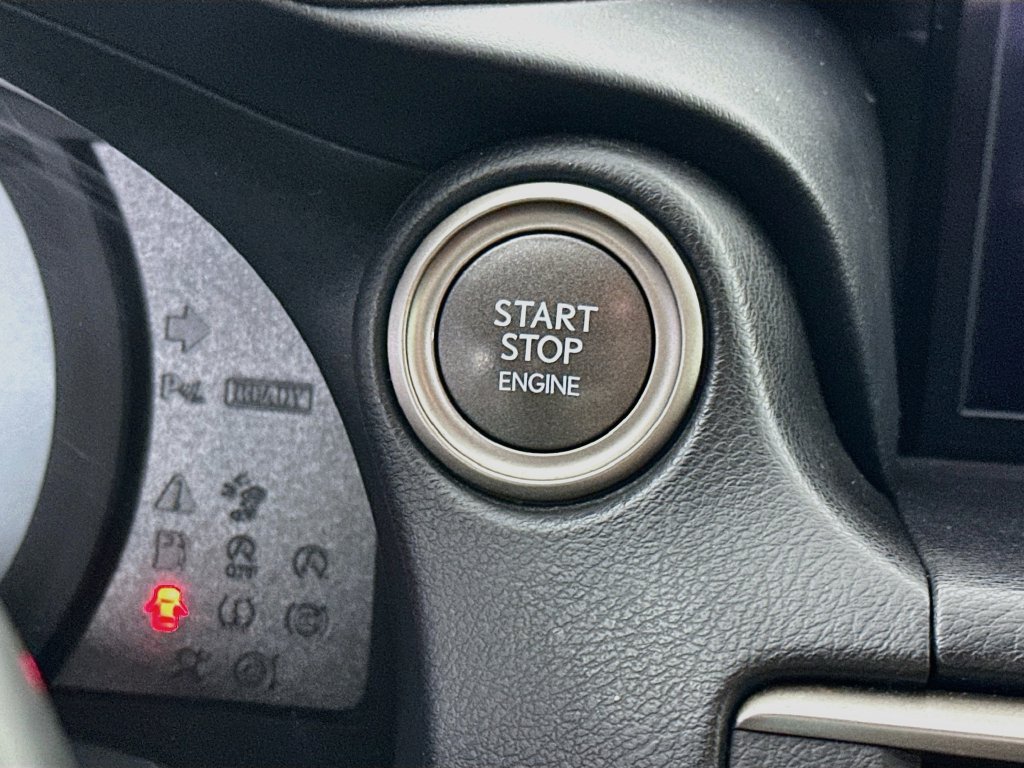 Used 2018 Lexus IS 350 AWD image 20