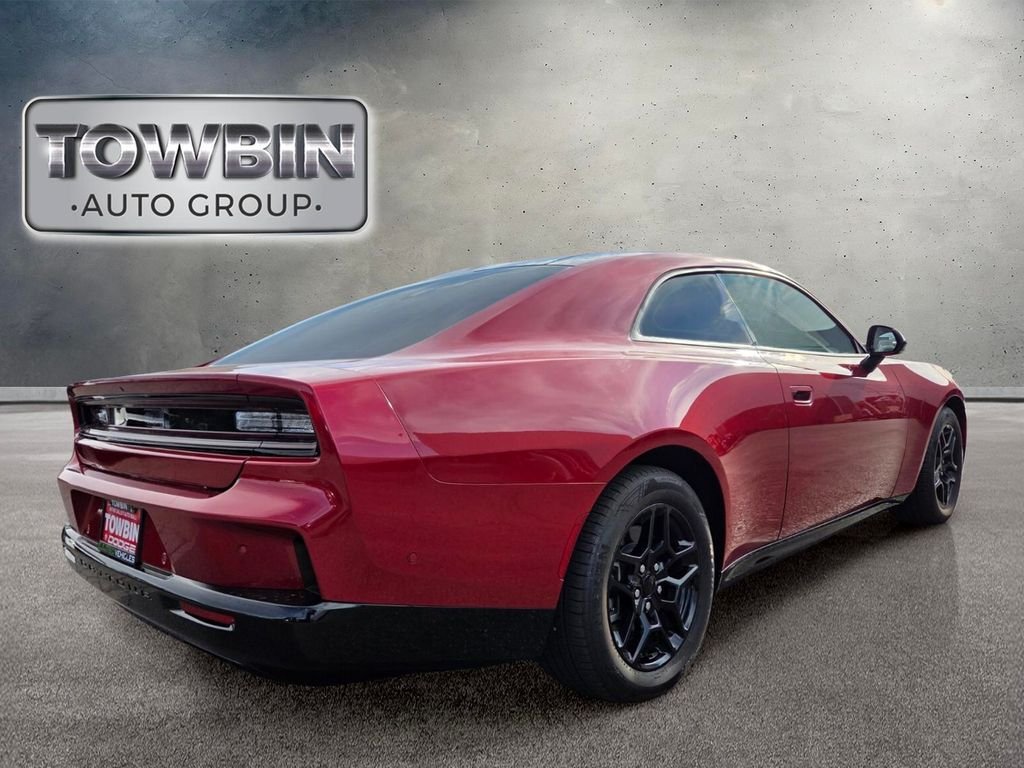 Used 2025 Dodge Charger Daytona R/T w/ Sun & Sound Package AWD/4WD image 4