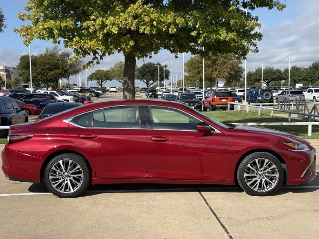 Used 2019 Lexus ES 350 w/ Premium Package FWD image 3