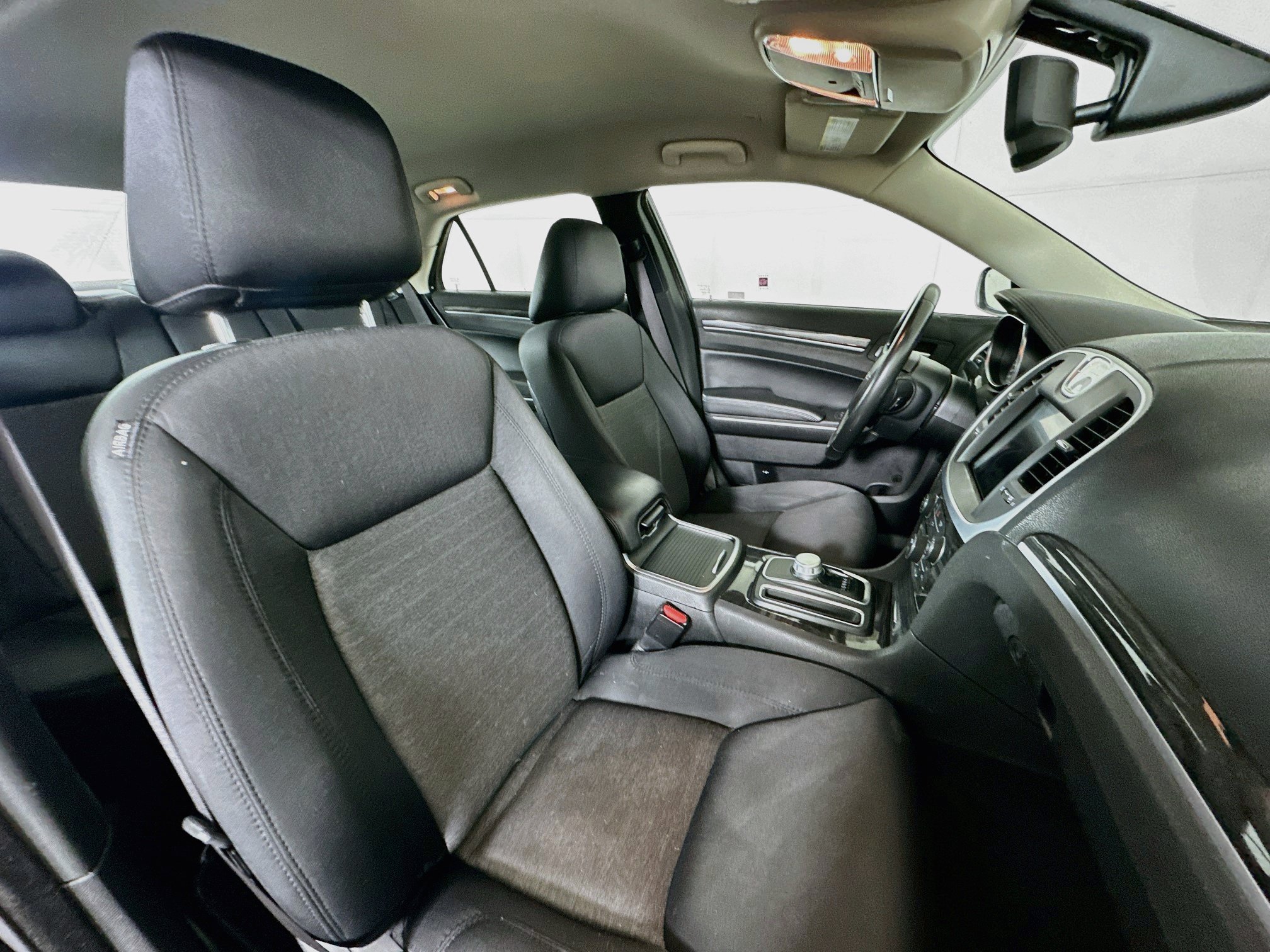 Used 2019 Chrysler 300 Touring w/ Sport Appearance Package RWD image 28