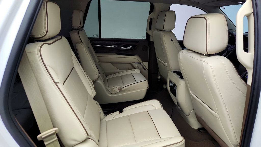 Used 2022 GMC Yukon Denali image 24