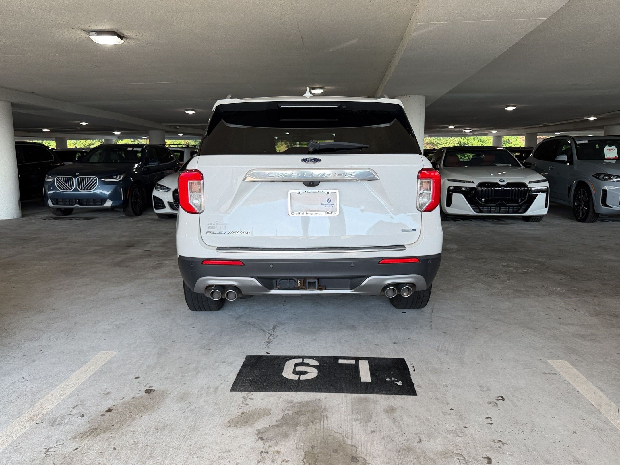 Used 2020 Ford Explorer Platinum w/ Premium Technology Package AWD/4WD image 9