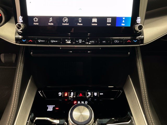 New 2026 Jeep Grand Wagoneer L Limited AWD/4WD image 20