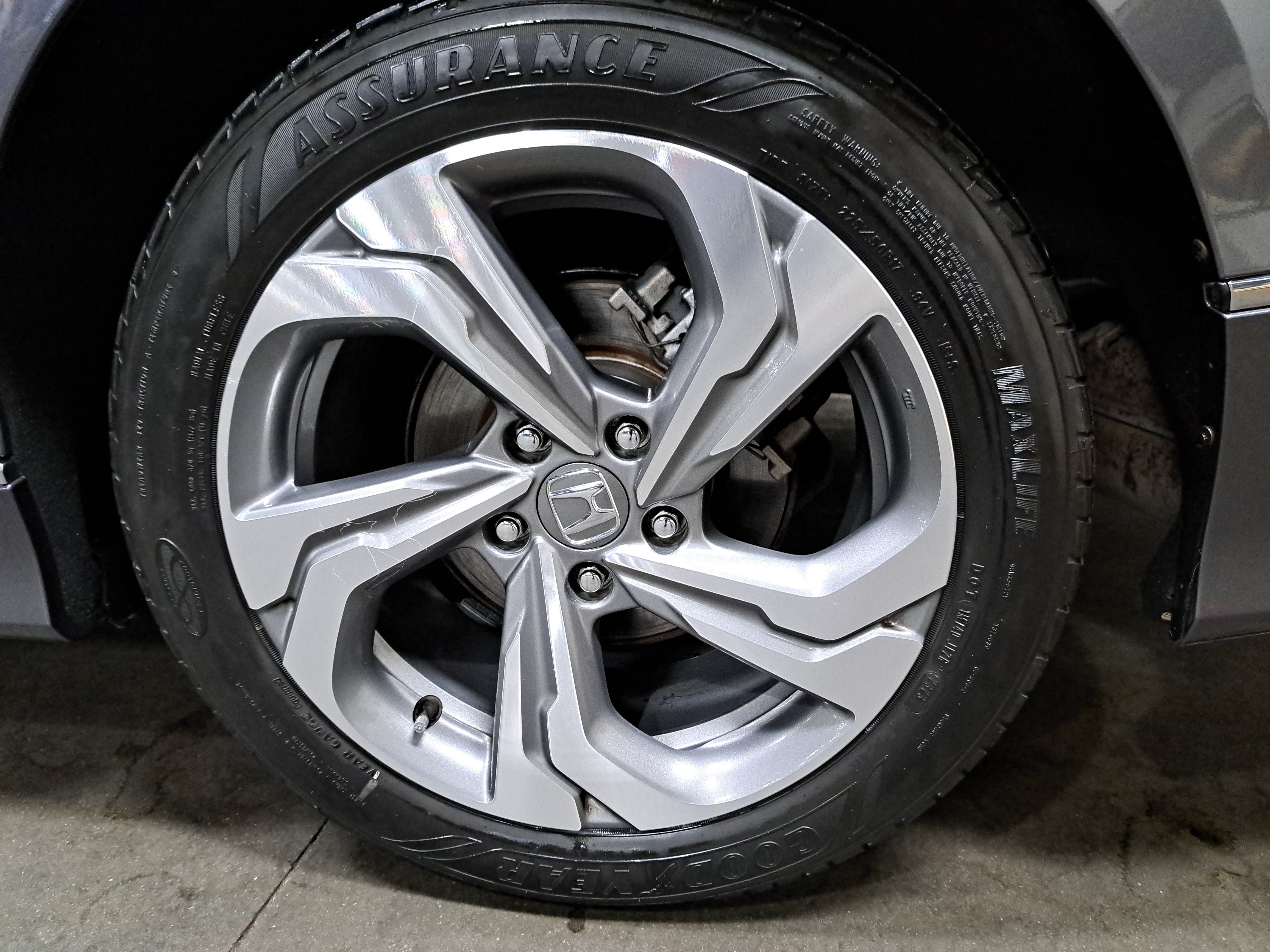Used 2018 Honda Accord EX-L image 33