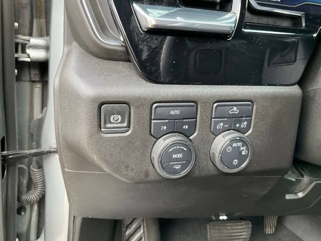 Used 2025 Chevrolet Silverado 1500 LT AWD/4WD image 9