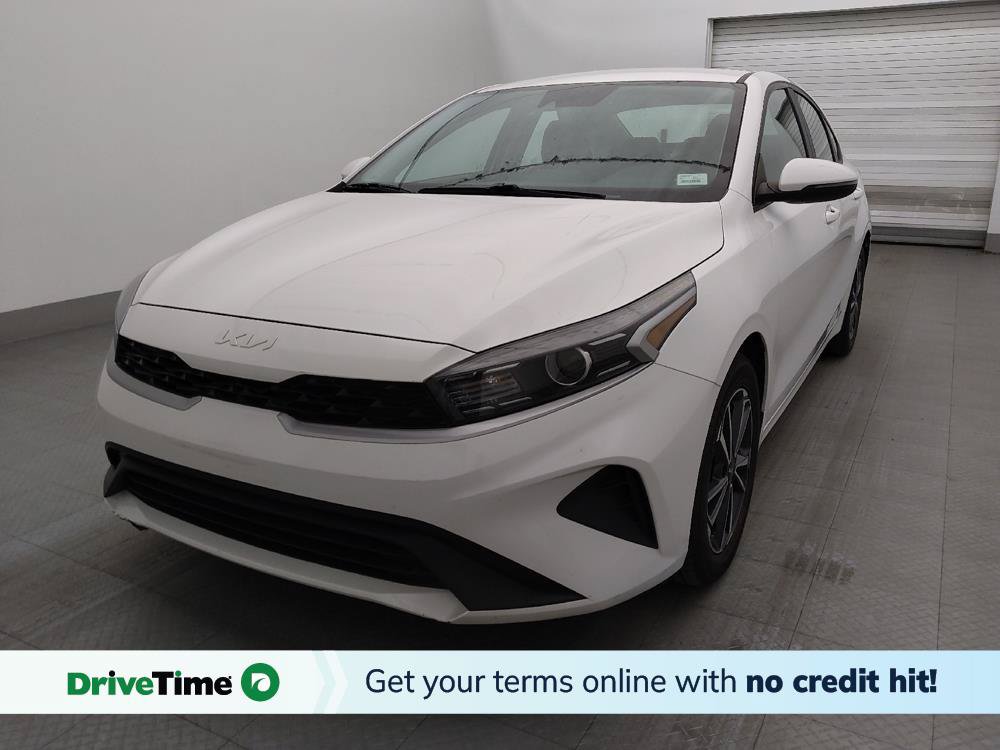 Used 2023 Kia Forte LXS w/ LXS Technology Package FWD image 1