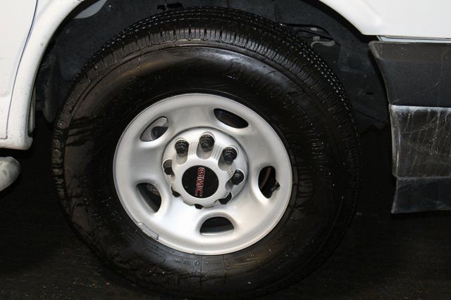 Used 2023 GMC Savana 2500 w/ Driver Convenience Package image 38