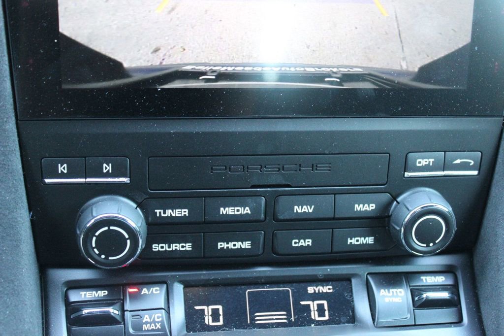 Used 2025 Porsche 718 Cayman GT4 RS image 16