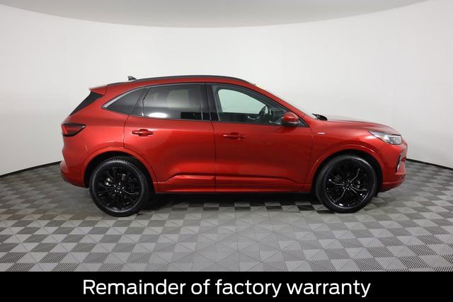 Certified 2023 Ford Escape ST-Line Elite AWD/4WD video 3