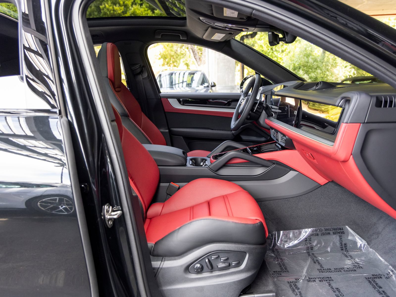 New 2026 Porsche Cayenne Coupe AWD/4WD image 67
