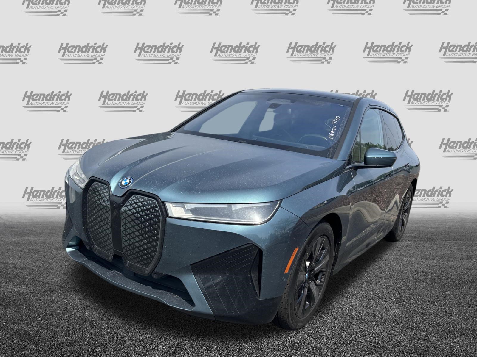 Certified 2023 BMW iX xDrive50 w/ Premium Package AWD/4WD image 8