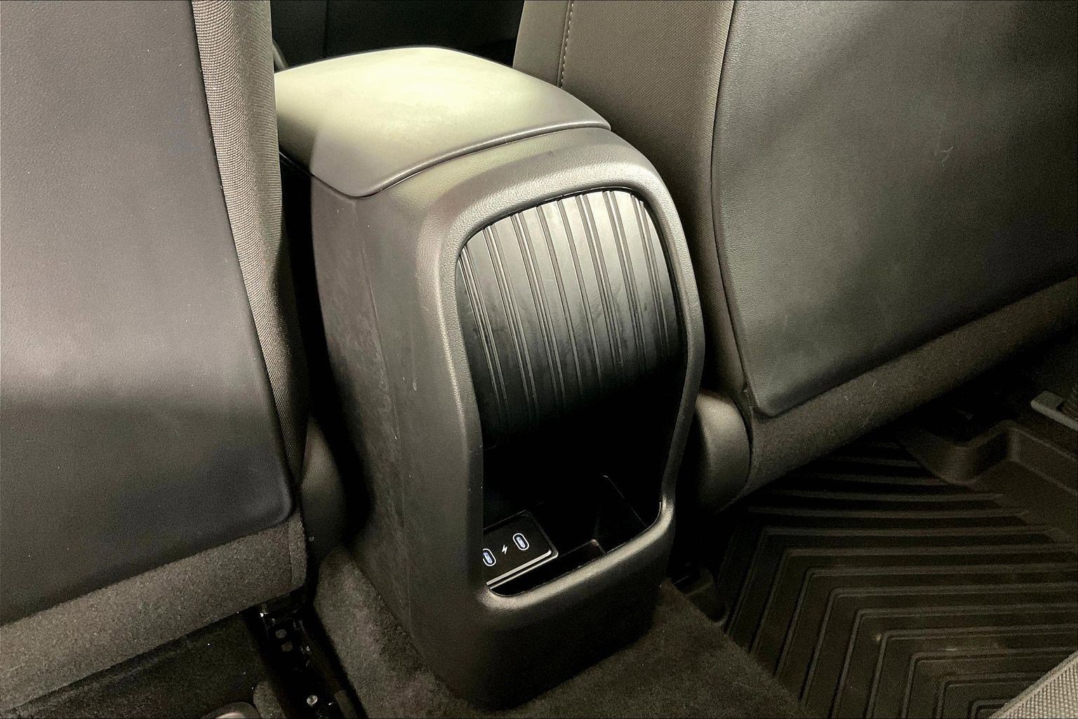 Certified 2026 Hyundai Kona SE FWD image 10
