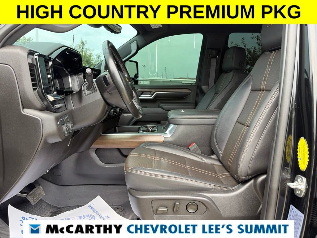 Used 2025 Chevrolet Silverado 2500 High Country w/ High Country Premium Package AWD/4WD image 56